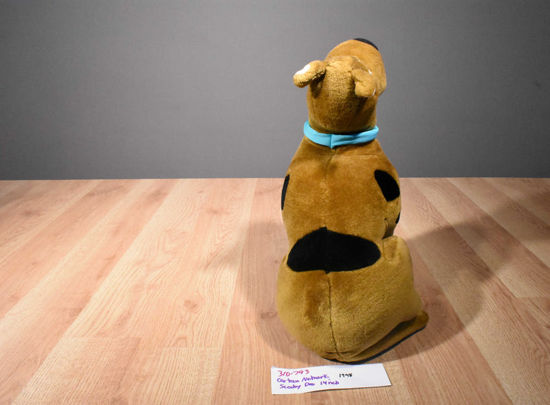 Cartoon Network Scooby-Doo Sitting 1998 Plush