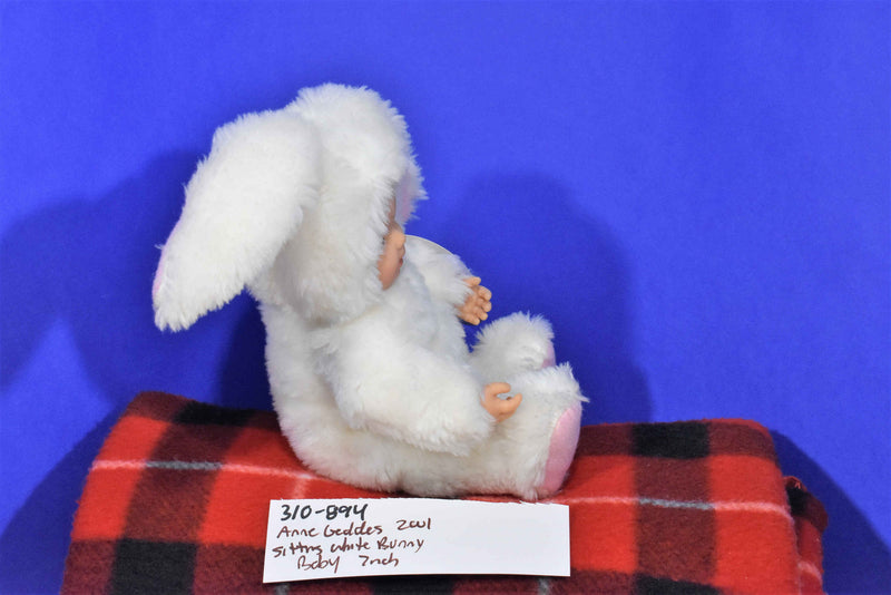 Anne Geddes Sitting White Baby Bunny Rabbit 2001 Beanbag Plush