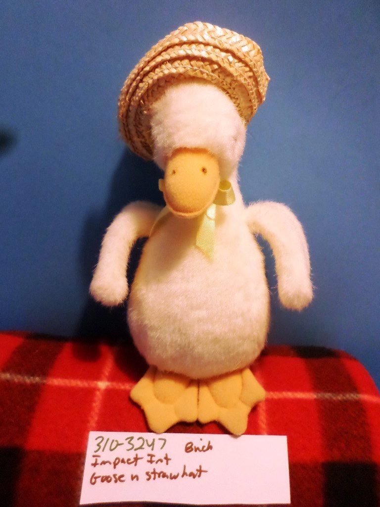 Impact International Goose Duck in Straw Hat 1988 Plush